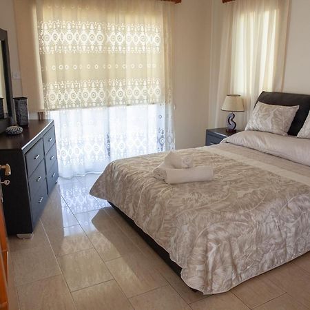 Villa Paradise Paphos 外观 照片