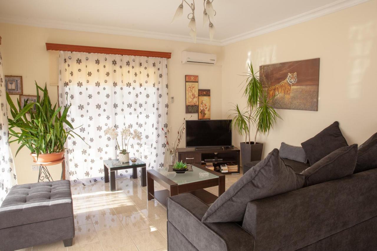Villa Paradise Paphos 外观 照片